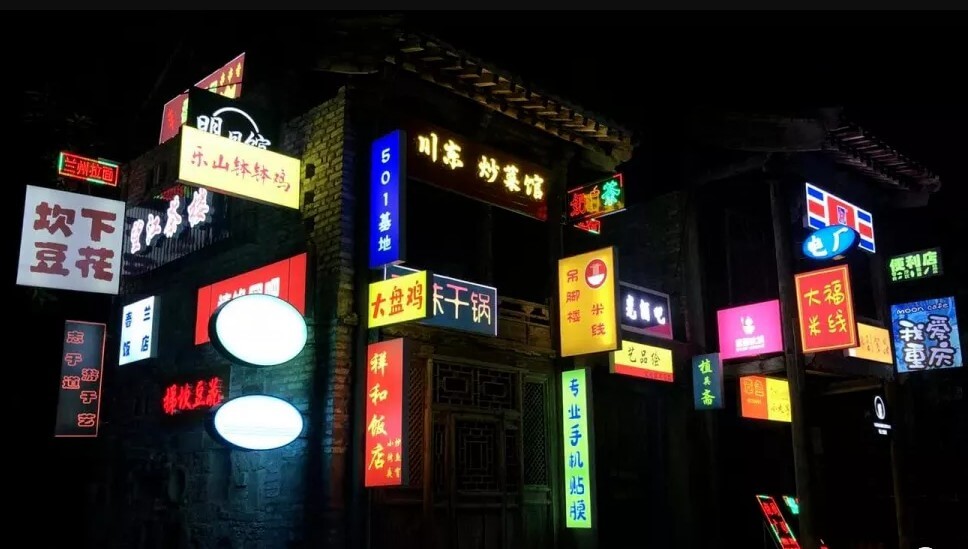 在川美上學(xué)是一種什么體驗？重慶美術(shù)集訓(xùn)畫室?guī)銇頋q姿勢了！