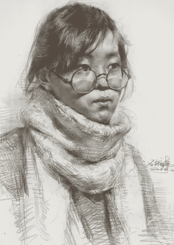 默寫素描頭像時，請看重慶美術培訓畫室美術生是如何合理刻畫衣物的？