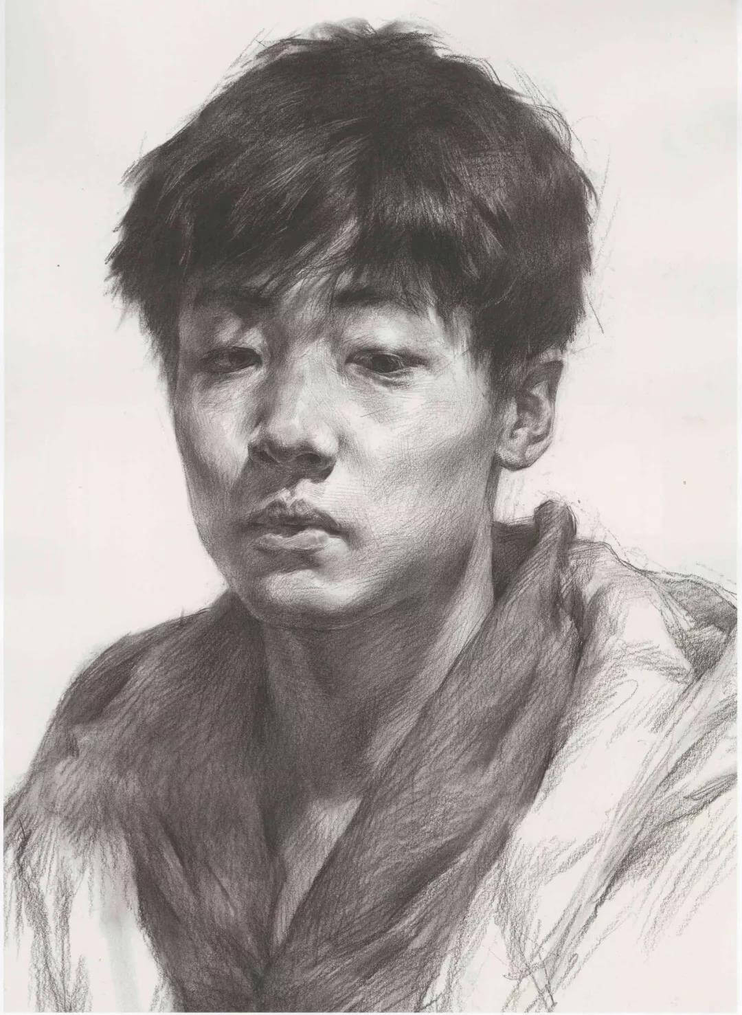 紙都要扣破了，重慶美術高考集訓畫室老師掛在嘴邊的扣細節(jié),到底是個啥？圖七