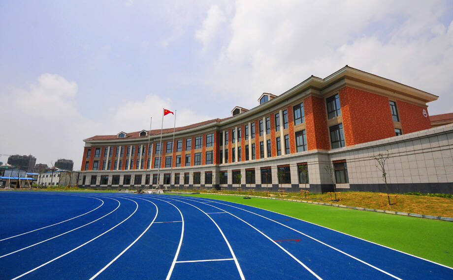 美術生要該如何報考志愿，才能踏入大學校門？重慶美術集訓畫室為你指點一二！