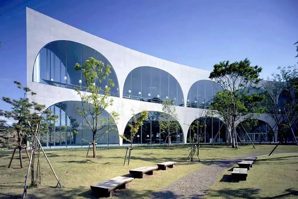 美術藝考生，想知道國外的藝考選拔是怎么樣子嗎？重慶畫室告訴你！圖一