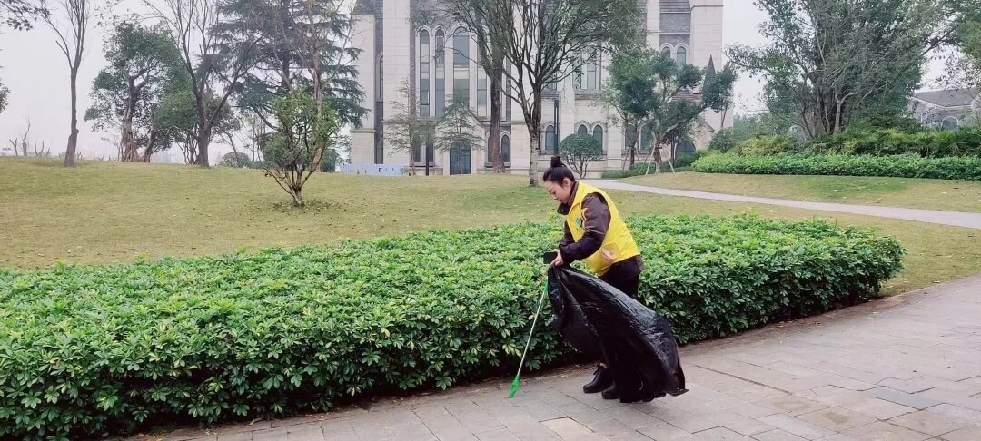 龍行公益 ‖ 助推環保齊動員，重慶龍行畫室在行動！圖五