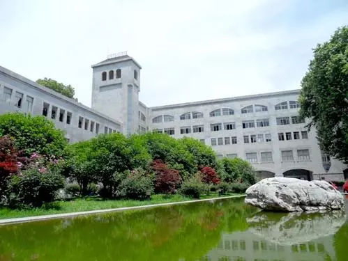 重慶美術(shù)考生注意了,?湖北美術(shù)學(xué)院外省校考報名時間暫定為2月25日-28日！圖四