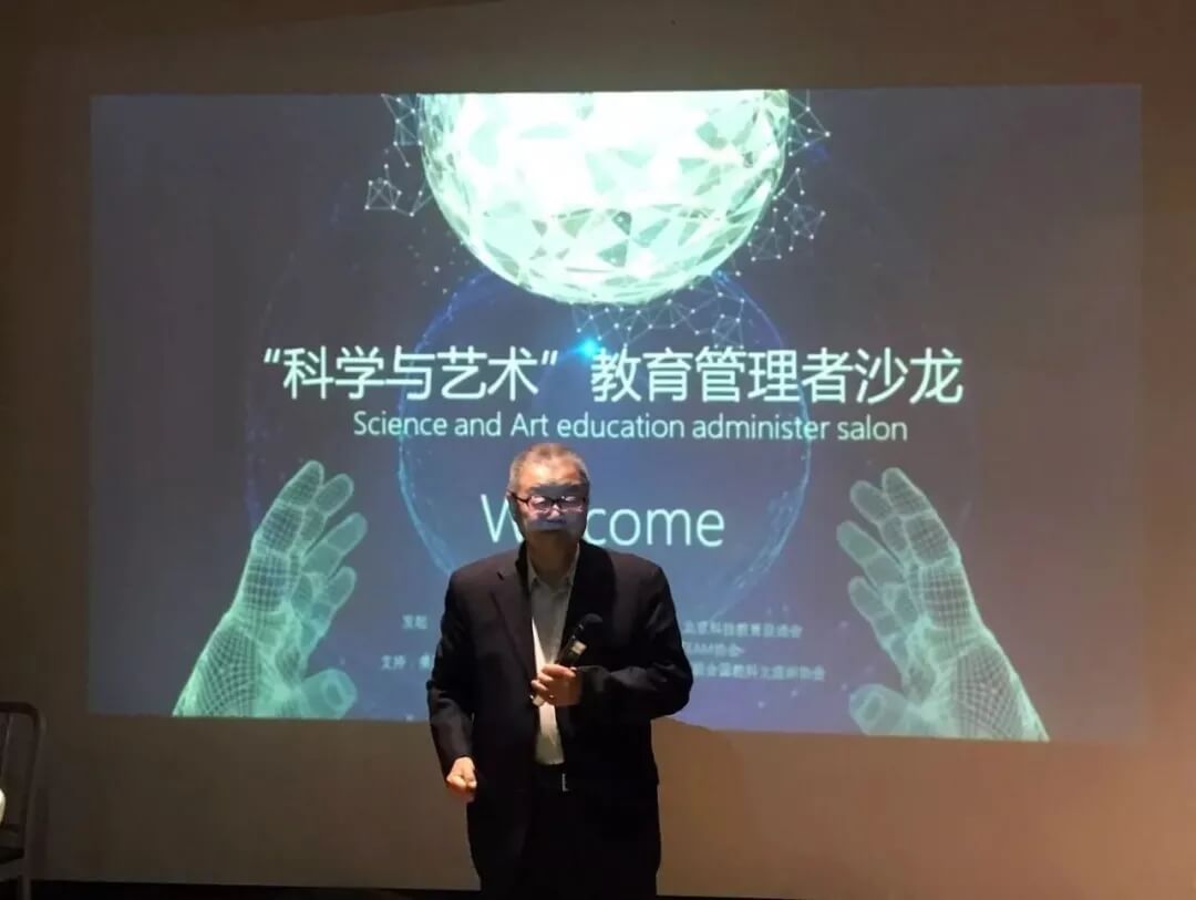 重慶十大畫室：誰說學美術畢業后只能當老師？